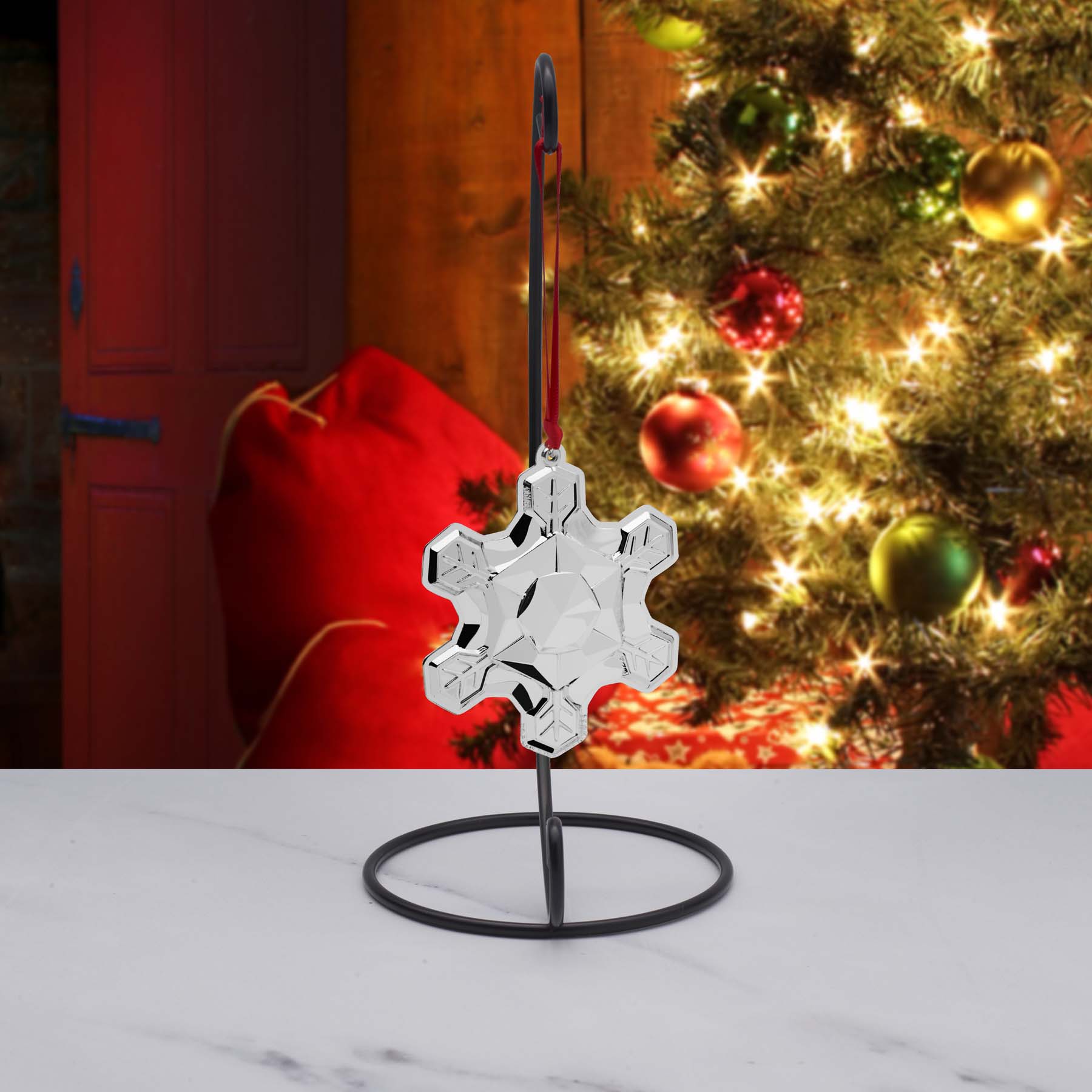 2025 Sterling Snowflake Ornament 56th Edition - Image 4