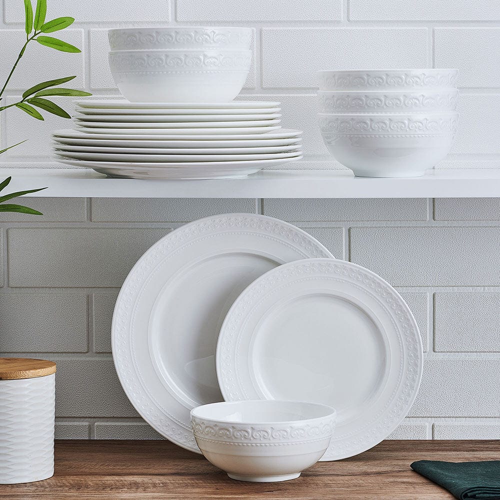 Crown 18 Piece Dinnerware Set. Service for 6 - Image 3